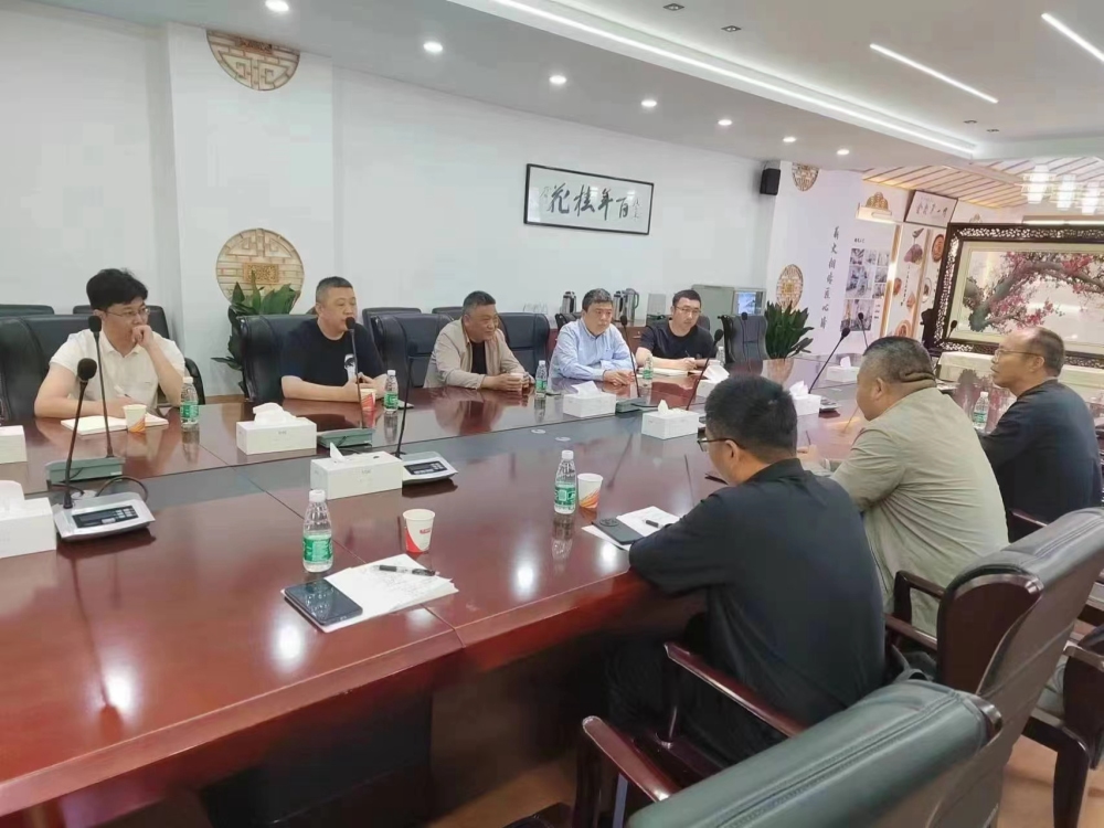 徐州佳合农牧集团谢殿峰董事长一行亲临bd半岛(中国)百度百科集团考察